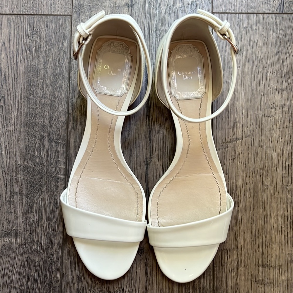 Christian Dior Cube Lucite Heel Sandals - Picture 2 of 10